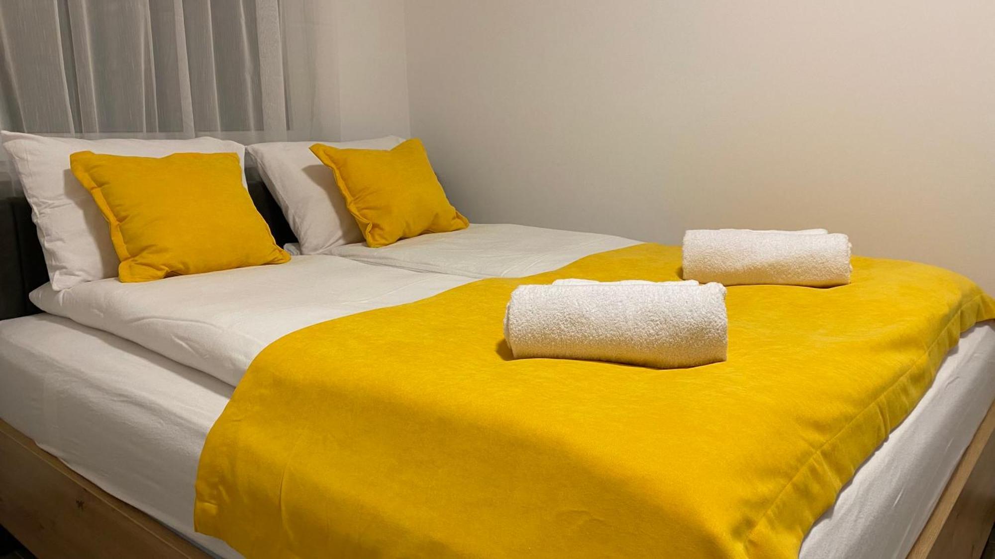 Aavenue Apartment *